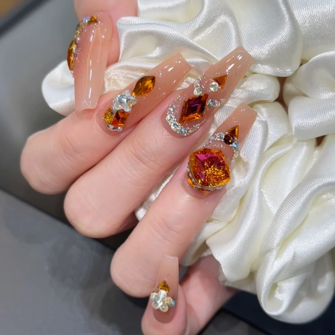 伏羲 创世神 API 施家全华 穿戴甲美甲