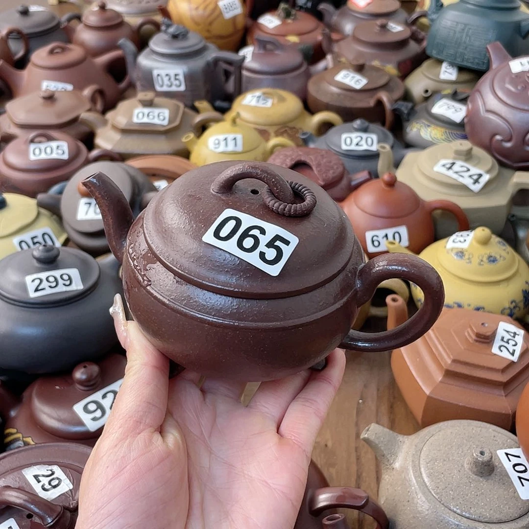 紫砂茶壶一**?紫砂微瑕