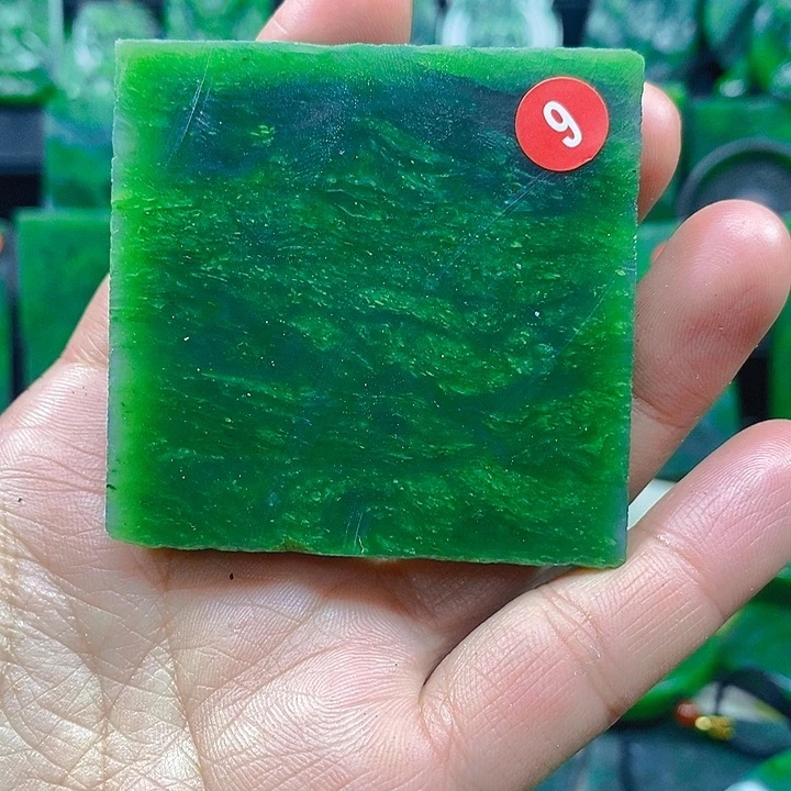 和田玉（碧玉）未镶嵌珠宝半成品