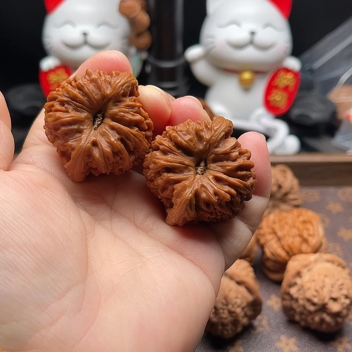 把件桃核南疆凹底高炮蚂蚁纹40全品