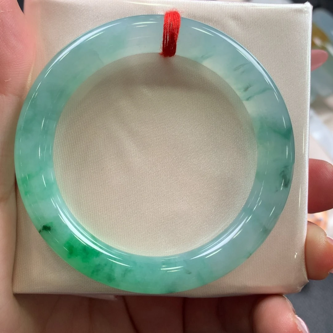 翡翠未镶嵌手镯51圆条