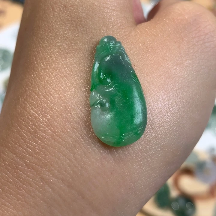 未镶嵌定制翡翠如意