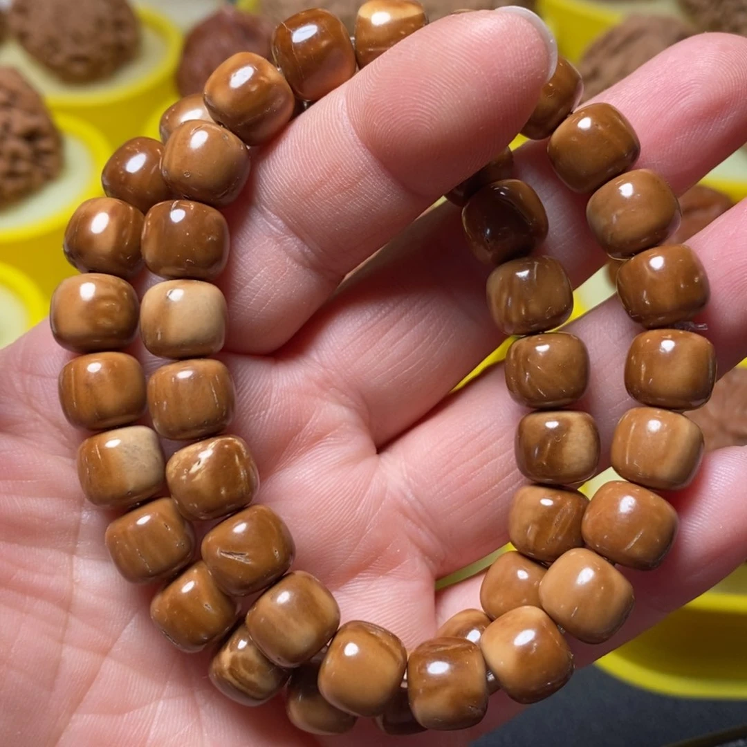 文玩核桃吊坠库克