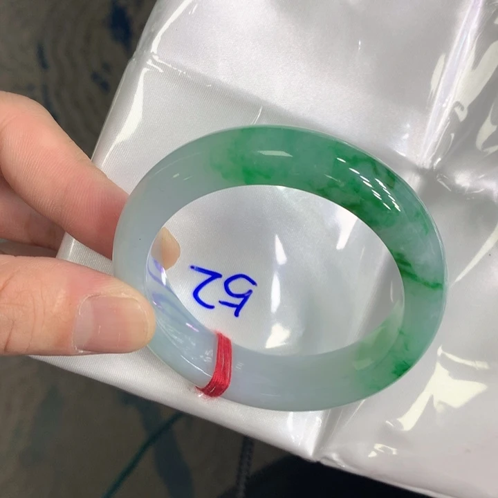 未镶嵌手镯翡翠翡翠