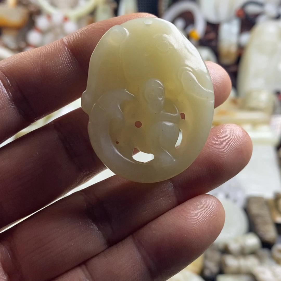 和田玉（糖玉）未镶嵌颈饰