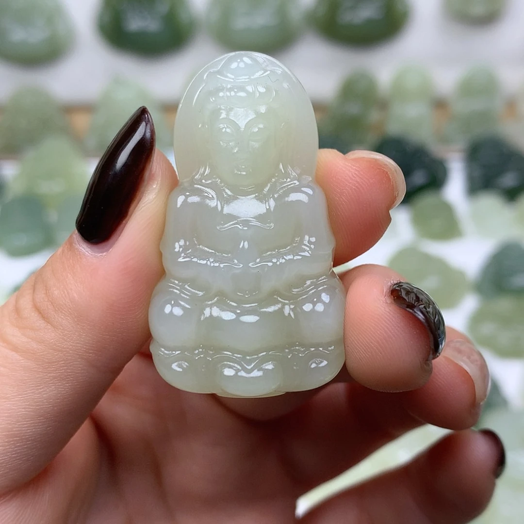 【闪购商品】颈饰未镶嵌和田玉