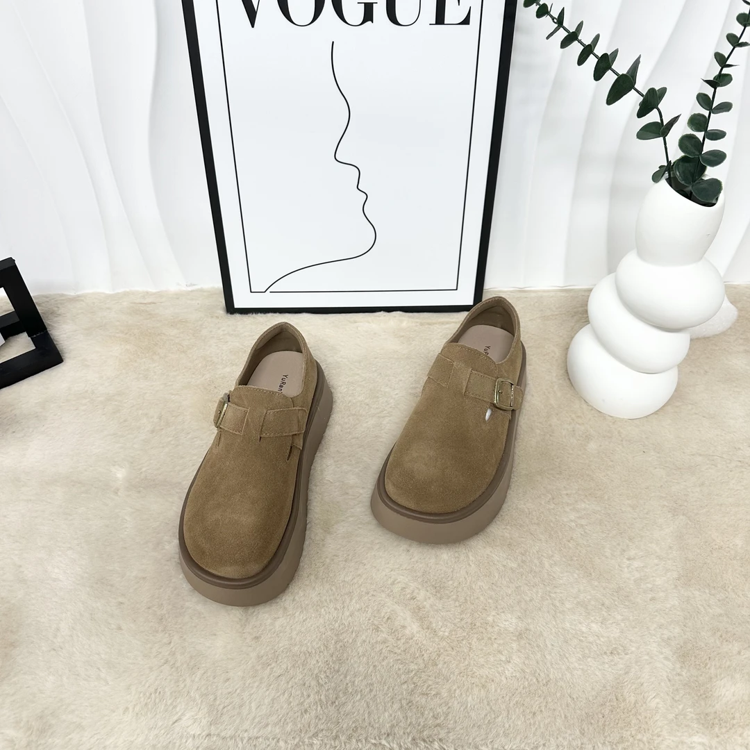 【与然良品】9930爆款百搭时尚休闲鞋