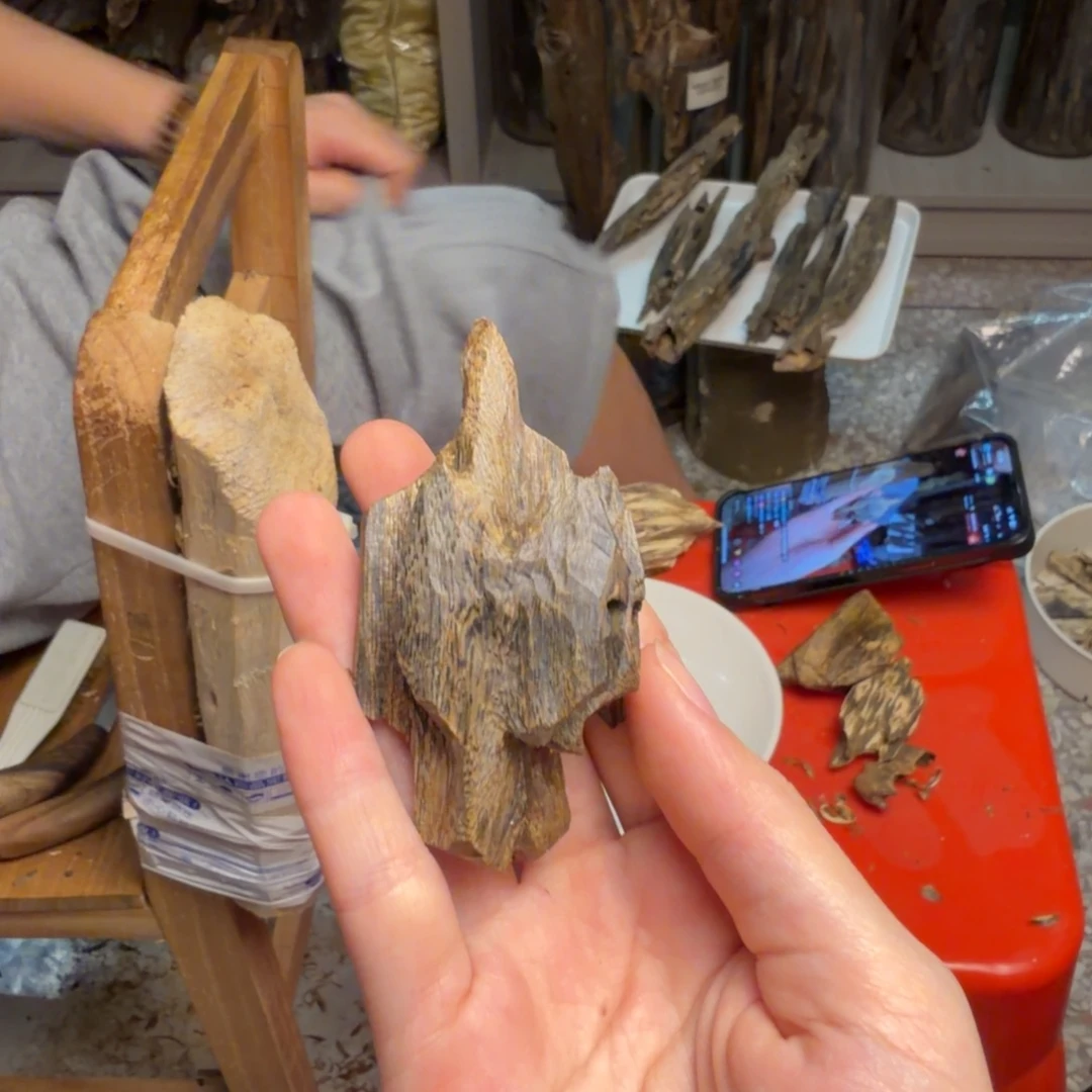 沉香沉香碎屑张勺子99沉20克