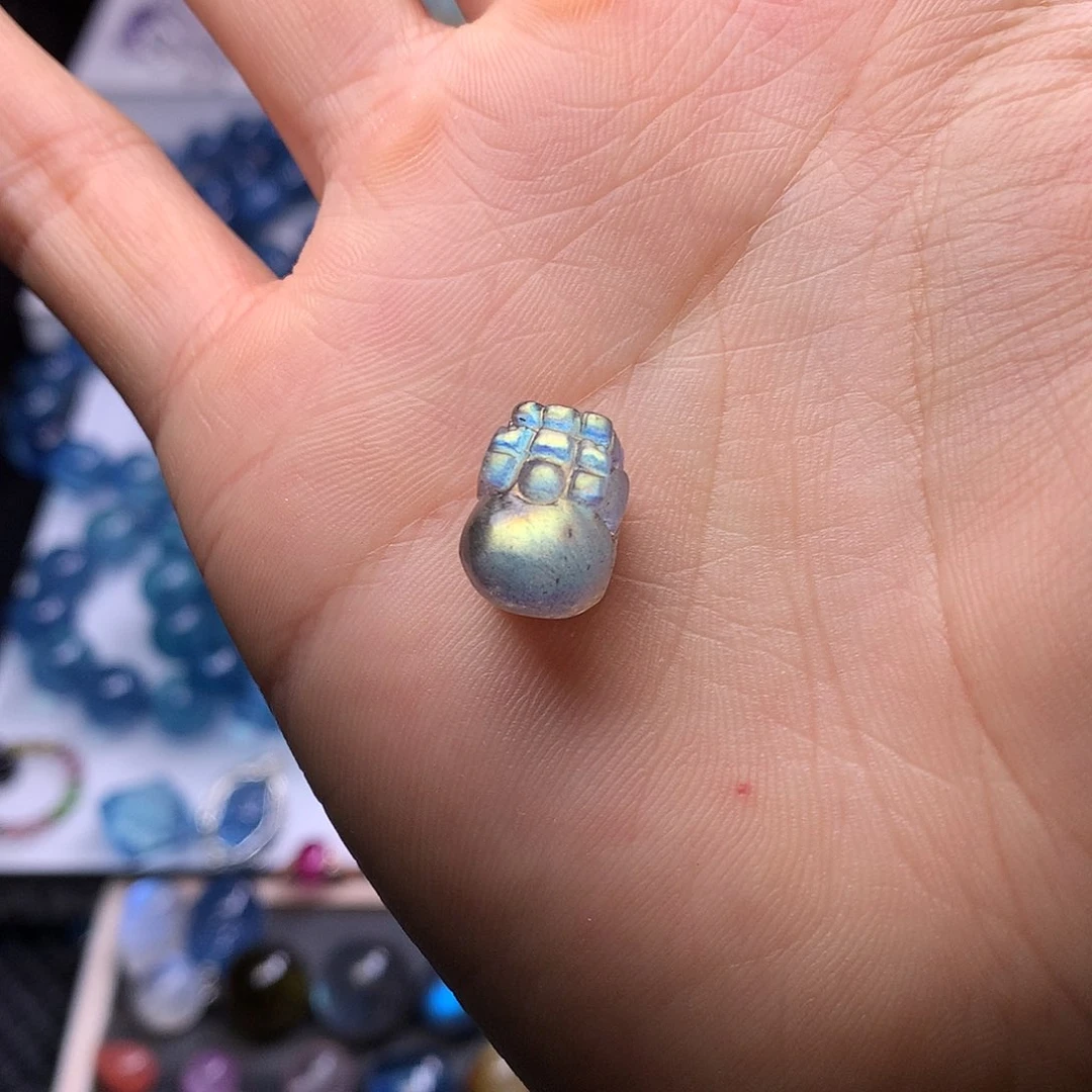 水晶手链未镶嵌?**?多样性