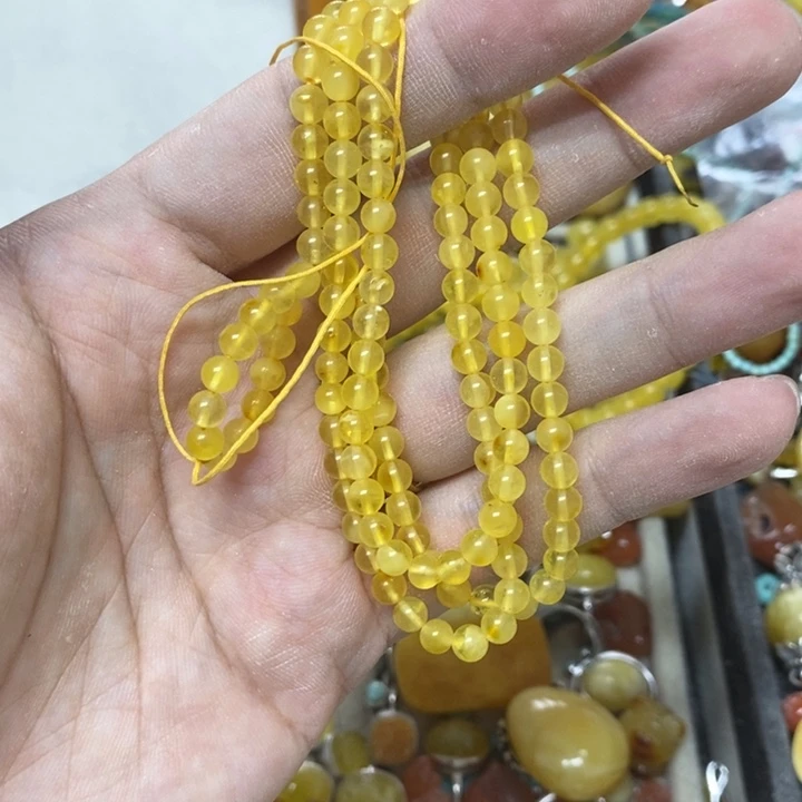 未镶嵌蜜蜡裸石多样性发货