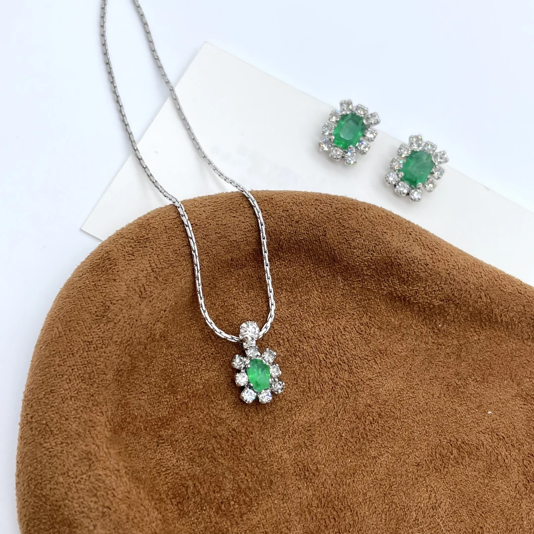 95新 DIOR/迪奥 76s银绿色方糖精致项链/d01753