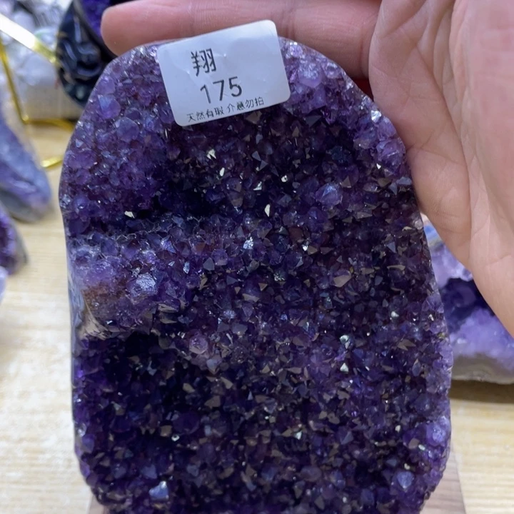 未镶嵌水晶大型摆件（非配饰）瞎*儿