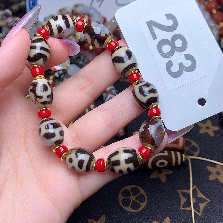 玛瑙/玉髓未镶嵌发一条