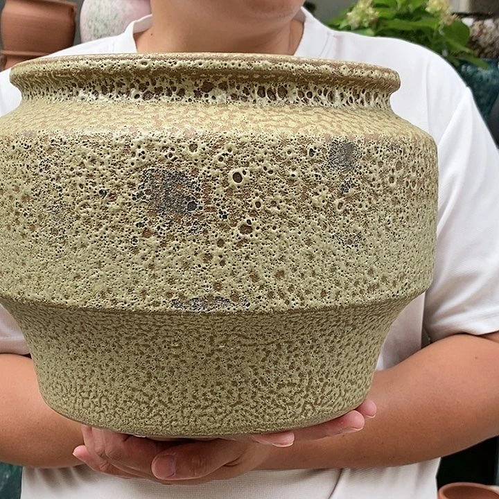 紫砂花盆口25高22瑕疵