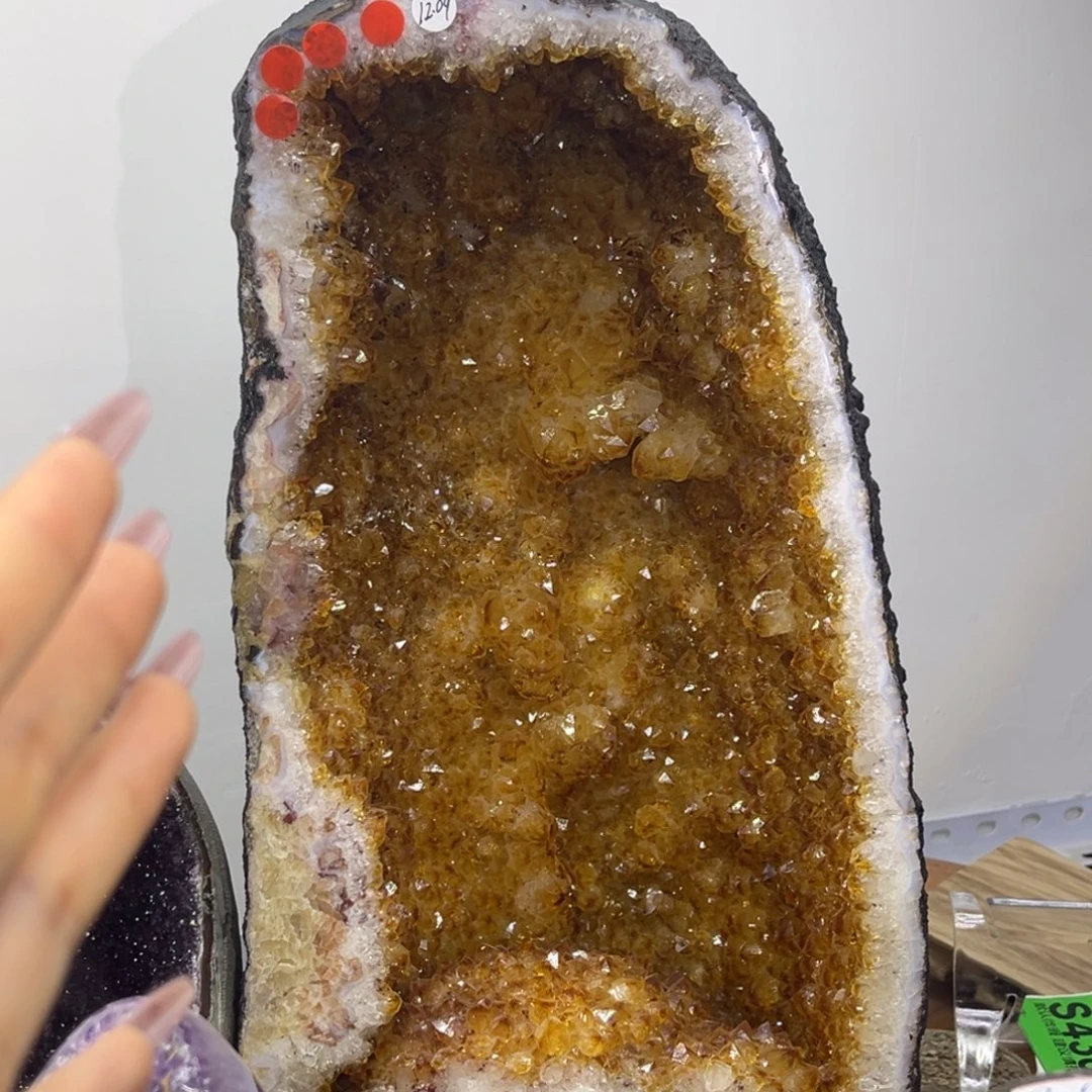 未镶嵌水晶大型摆件（非配饰）