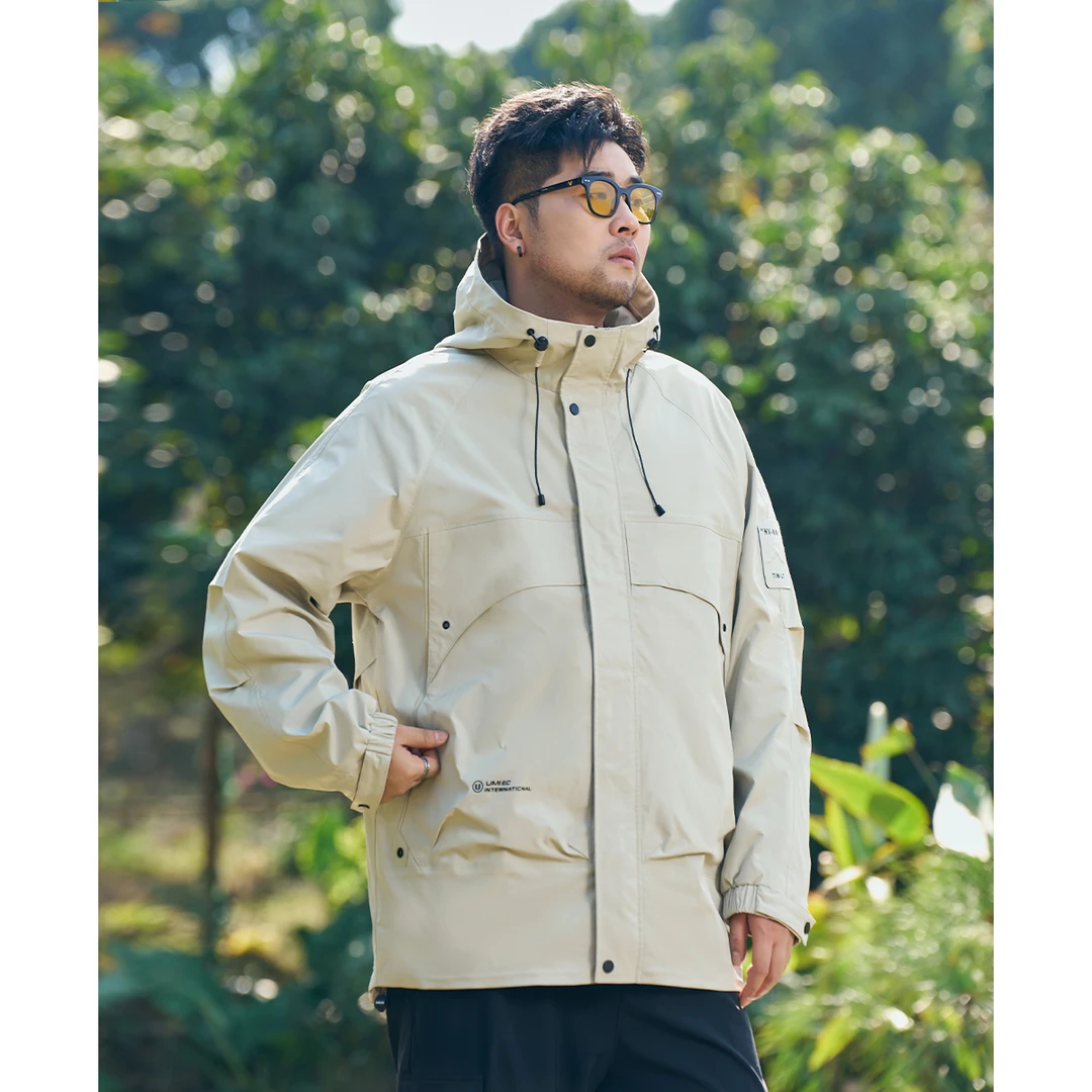 黑劲大码男士新款工装连帽外套胖子宽松加肥加大防风夹克上衣春秋