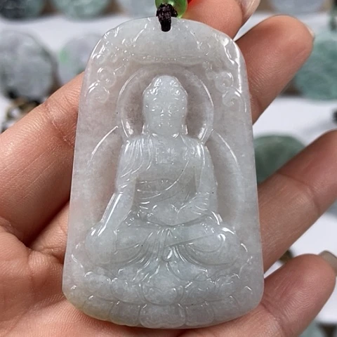 翡翠颈饰未镶嵌阿尼陀佛