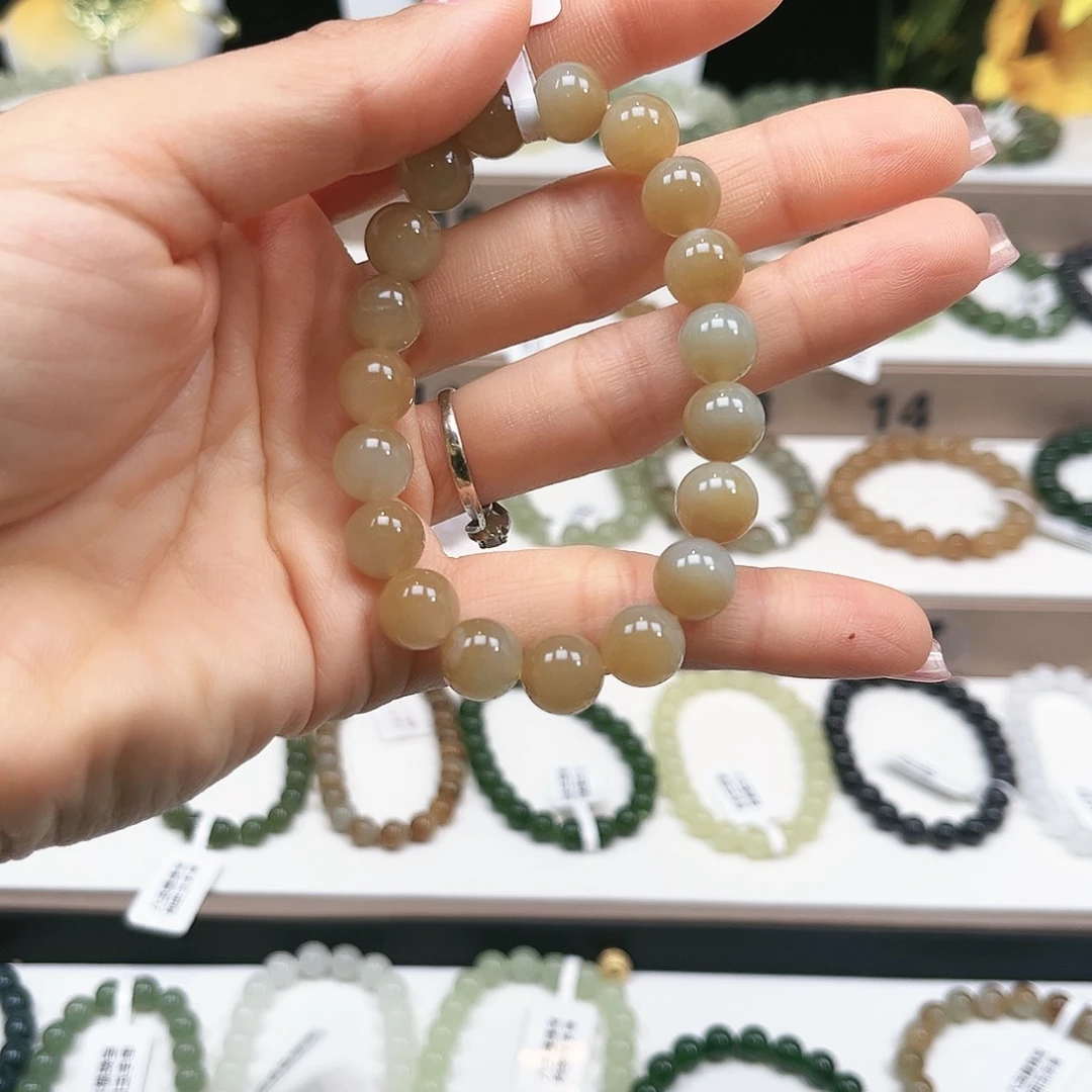 后***来和田玉未镶嵌手链