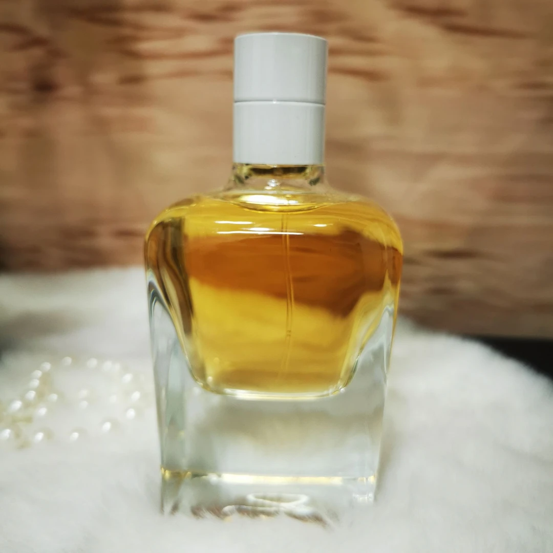 【蓝胖胖专享】高级好闻一日之光女士香水 留香持久