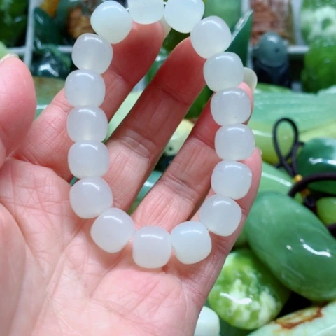 蛇纹石玉未镶嵌手把件