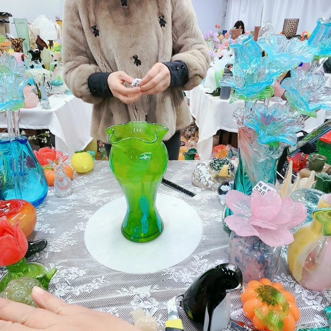 福利不退不换琉璃花瓶艺术品