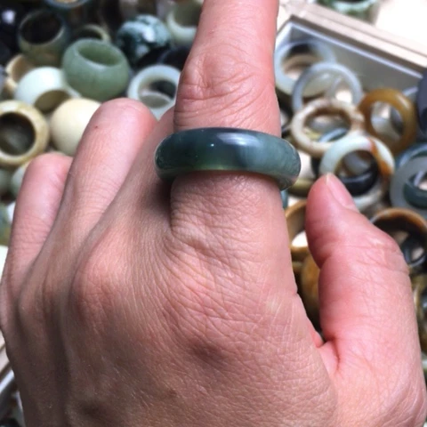 蛇纹石玉合金戒指