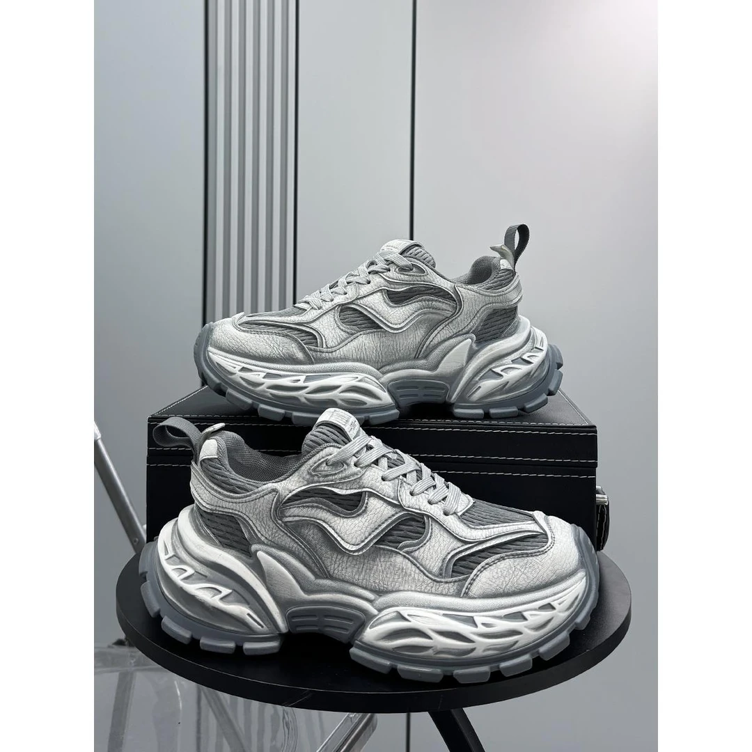 白色老爹鞋男2025秋冬款超火覆古运动鞋厚底内增高鞋男透气休闲鞋