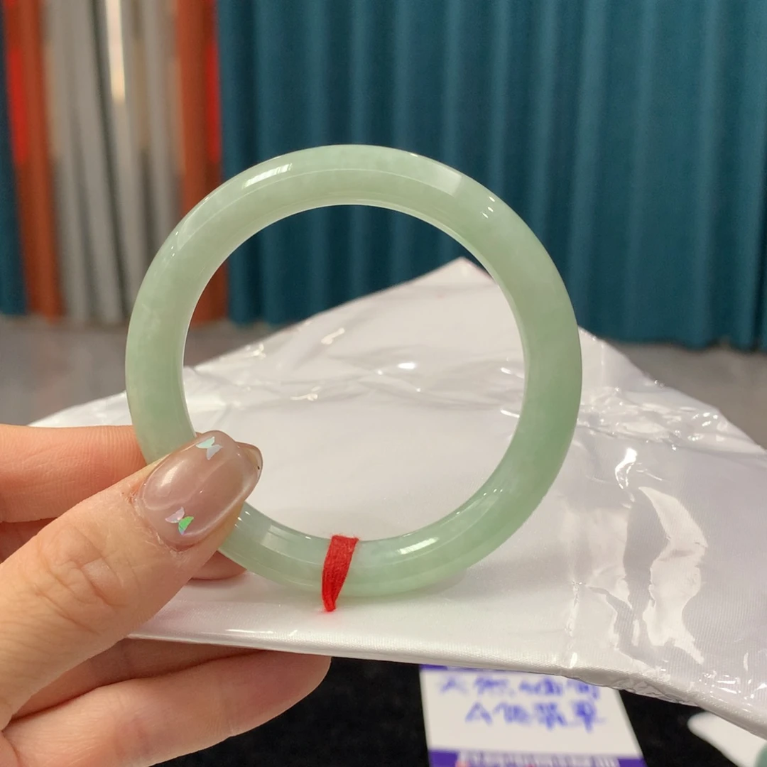 未镶嵌手镯翡翠完美者慎拍 圈口53.8