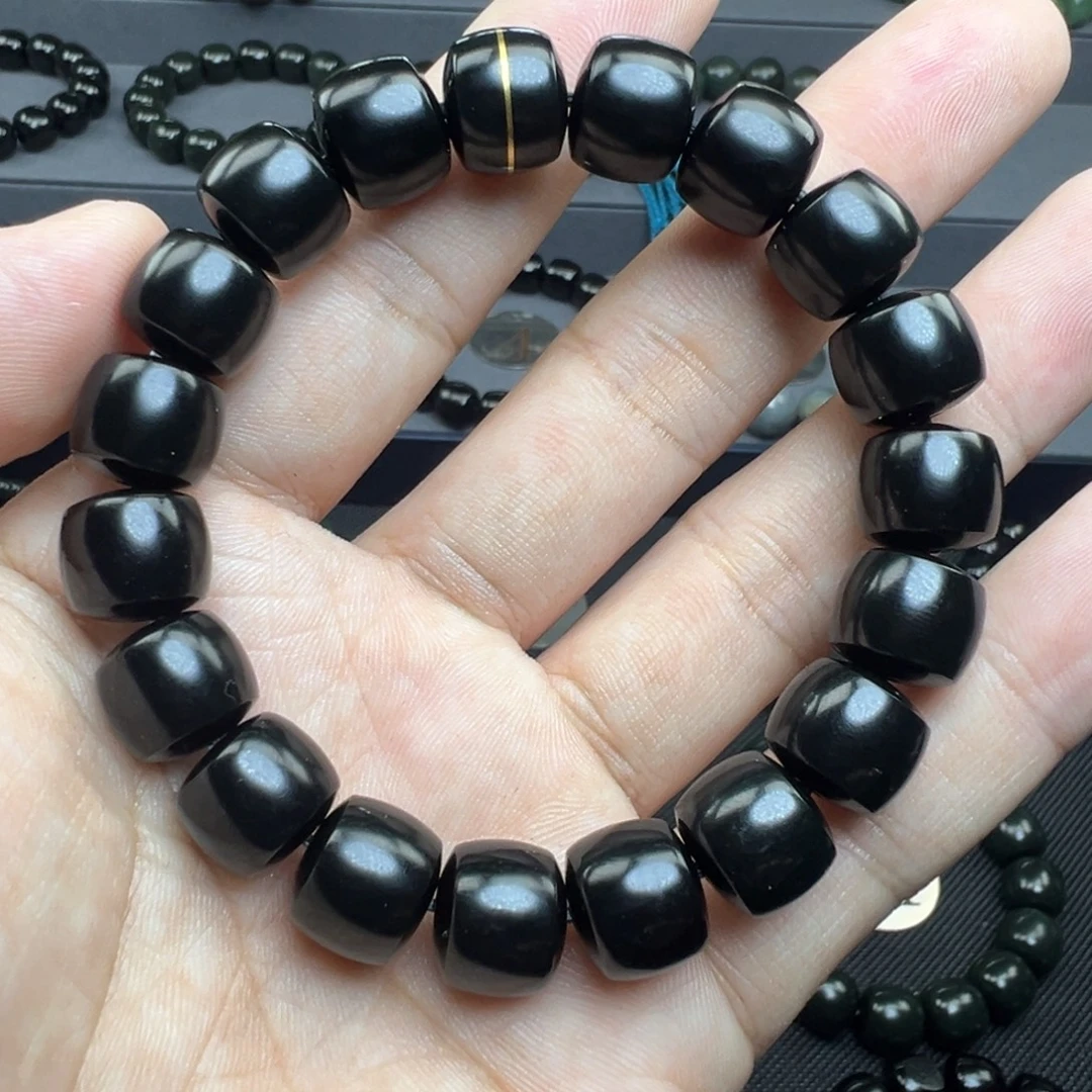 嗨***和田玉未镶嵌手链