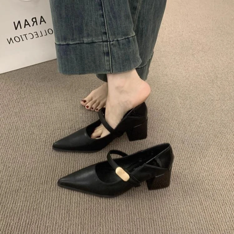 法式高级感复古尖头粗跟玛丽珍鞋温柔风晚晚鞋百搭通勤高跟单鞋女