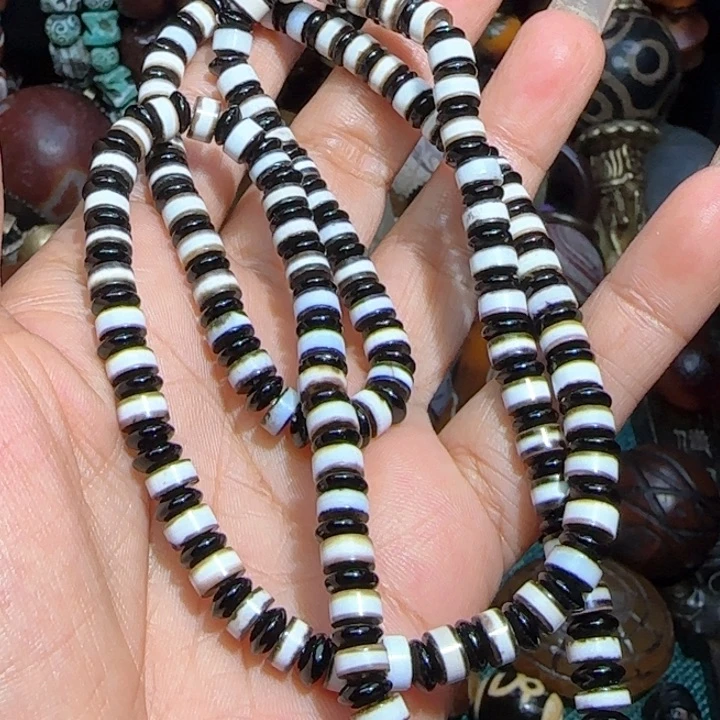 西***沙玛瑙/玉髓颈饰未镶嵌