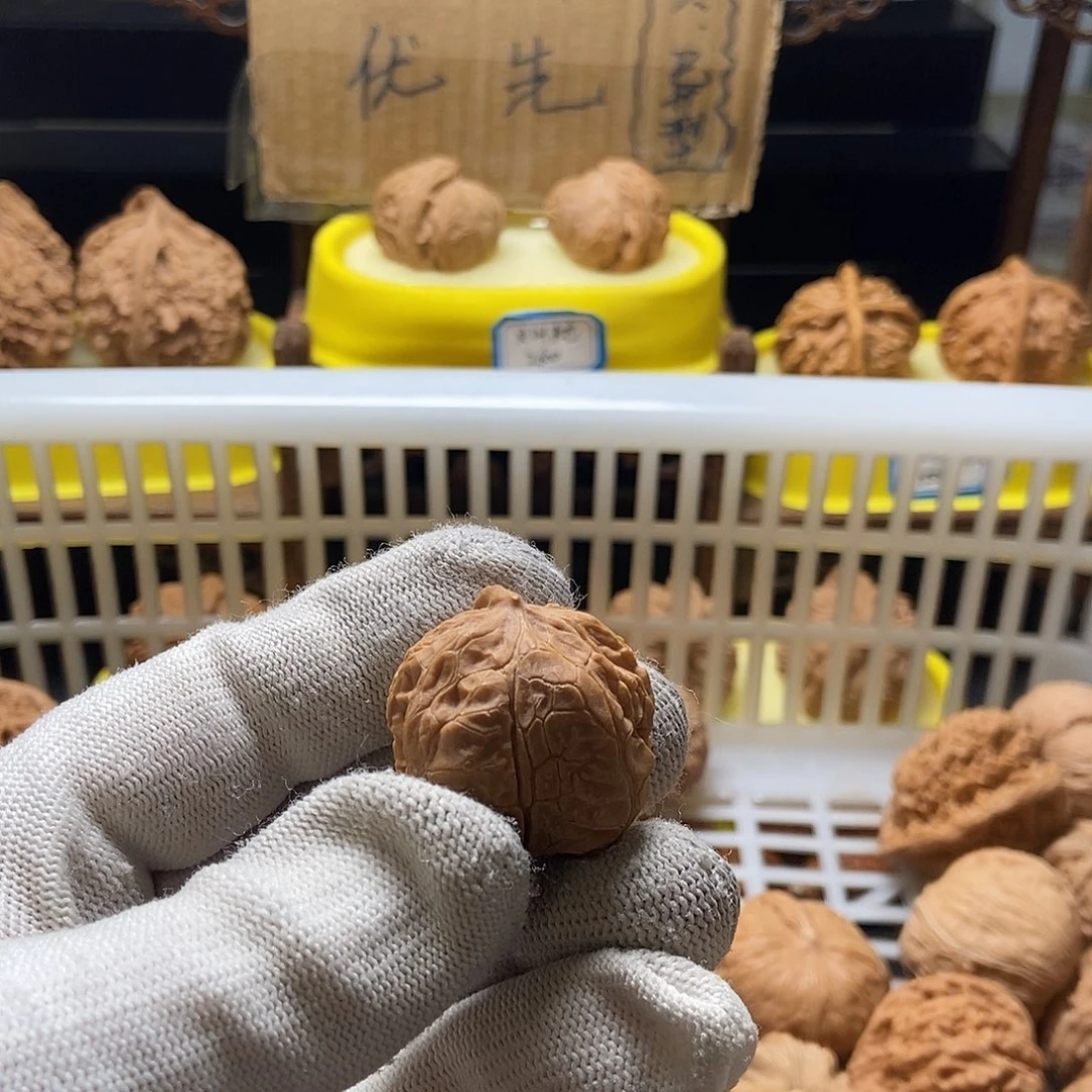 墨***～吊坠文玩核桃宫灯