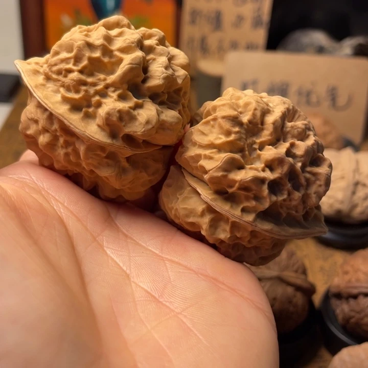 一*?云南铁核桃默认微瑕36