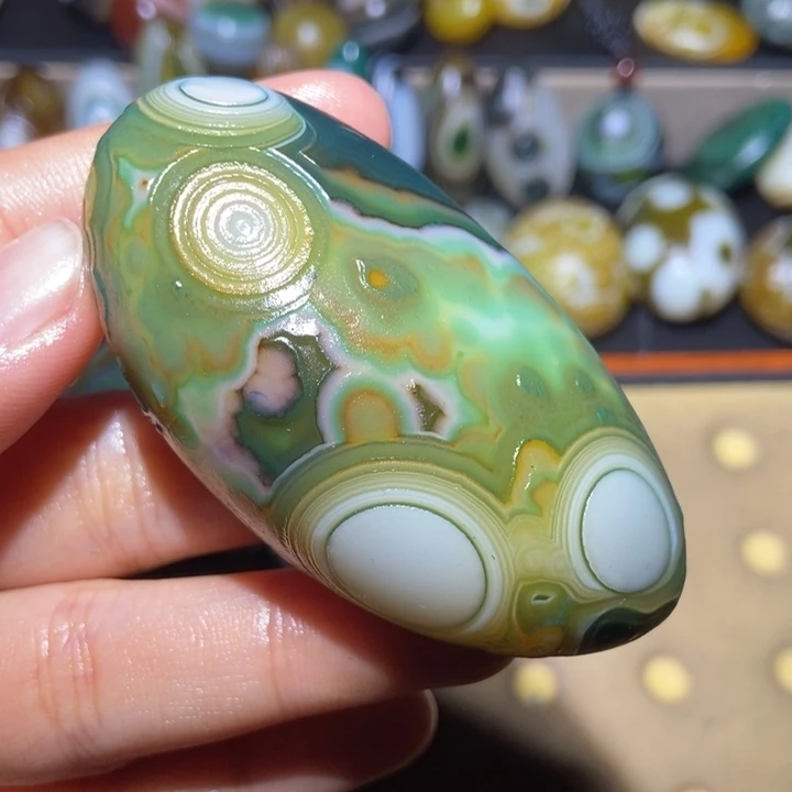 【闪购商品】未镶嵌玛瑙/玉髓珠宝奇石43