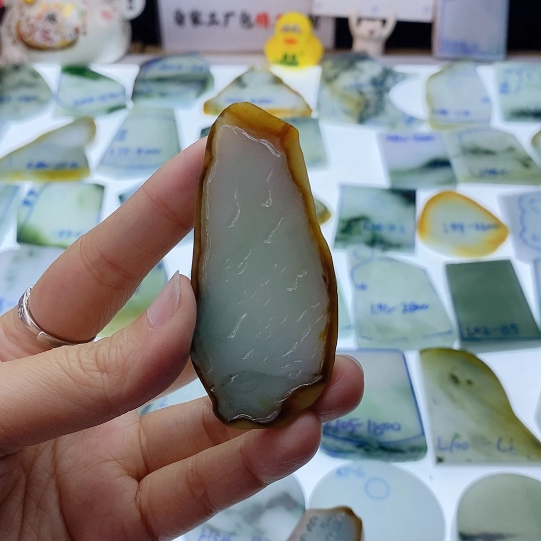 未镶嵌定制翡翠子*翡翠