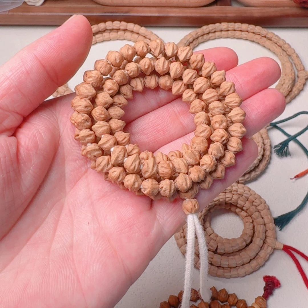 柏香籽/百香籽吊坠