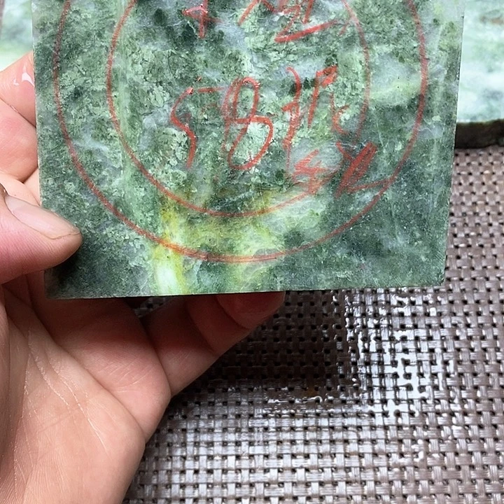 独山玉未镶嵌手镯家****宝手镯定制