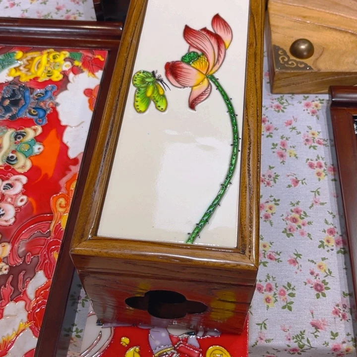 盖子款瓷板画艺术作品