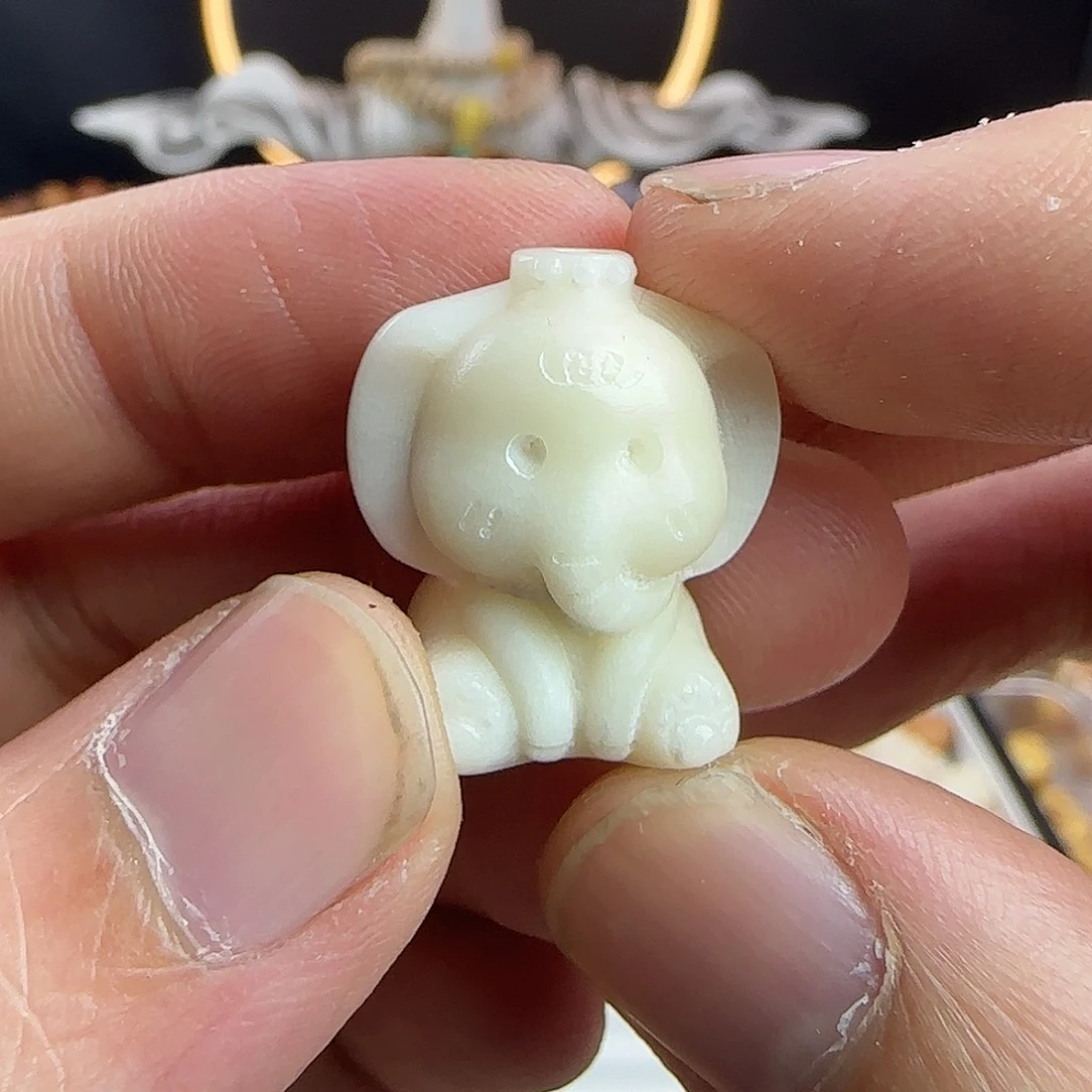 菩提根/象牙果吊坠白色天使象2颗（全品）