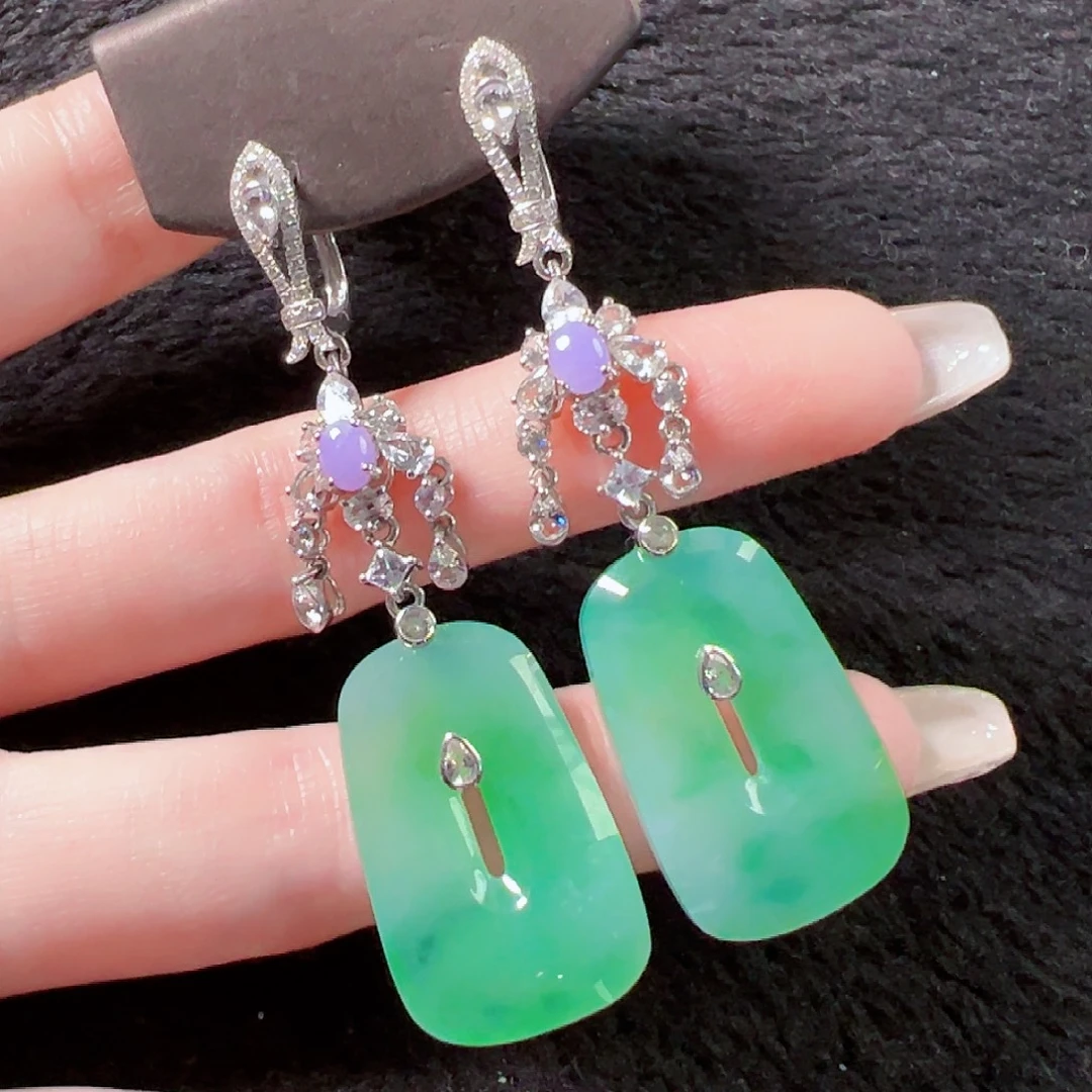 翡翠18K金镶嵌耳饰签收后24小时鉴赏期，过时不退