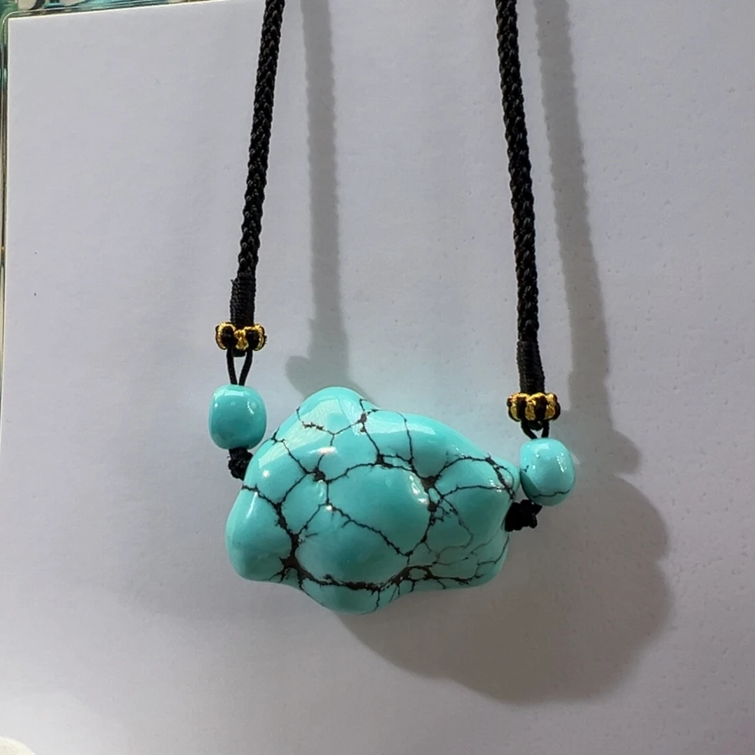 绿松石未镶嵌挂件