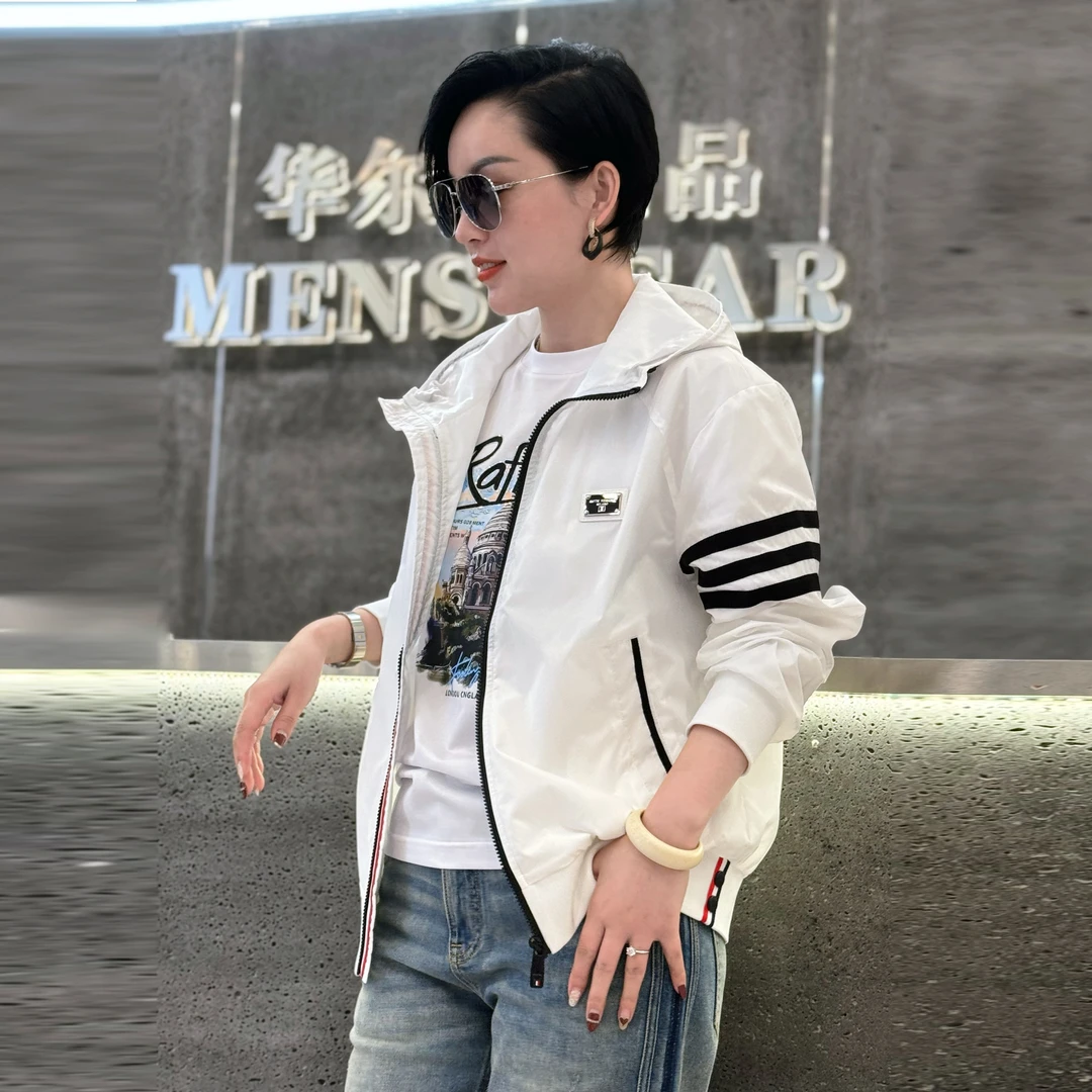 【华尔街名品】2024秋季新款时尚休闲刺绣百搭修身款连帽男外套夹