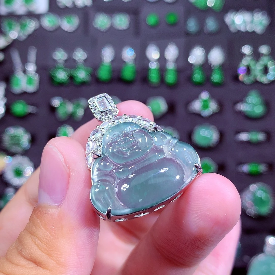 颈饰未镶嵌翡翠天然