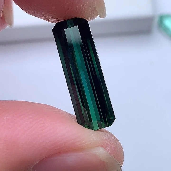 珠宝半成品未镶嵌碧玺8.01克拉