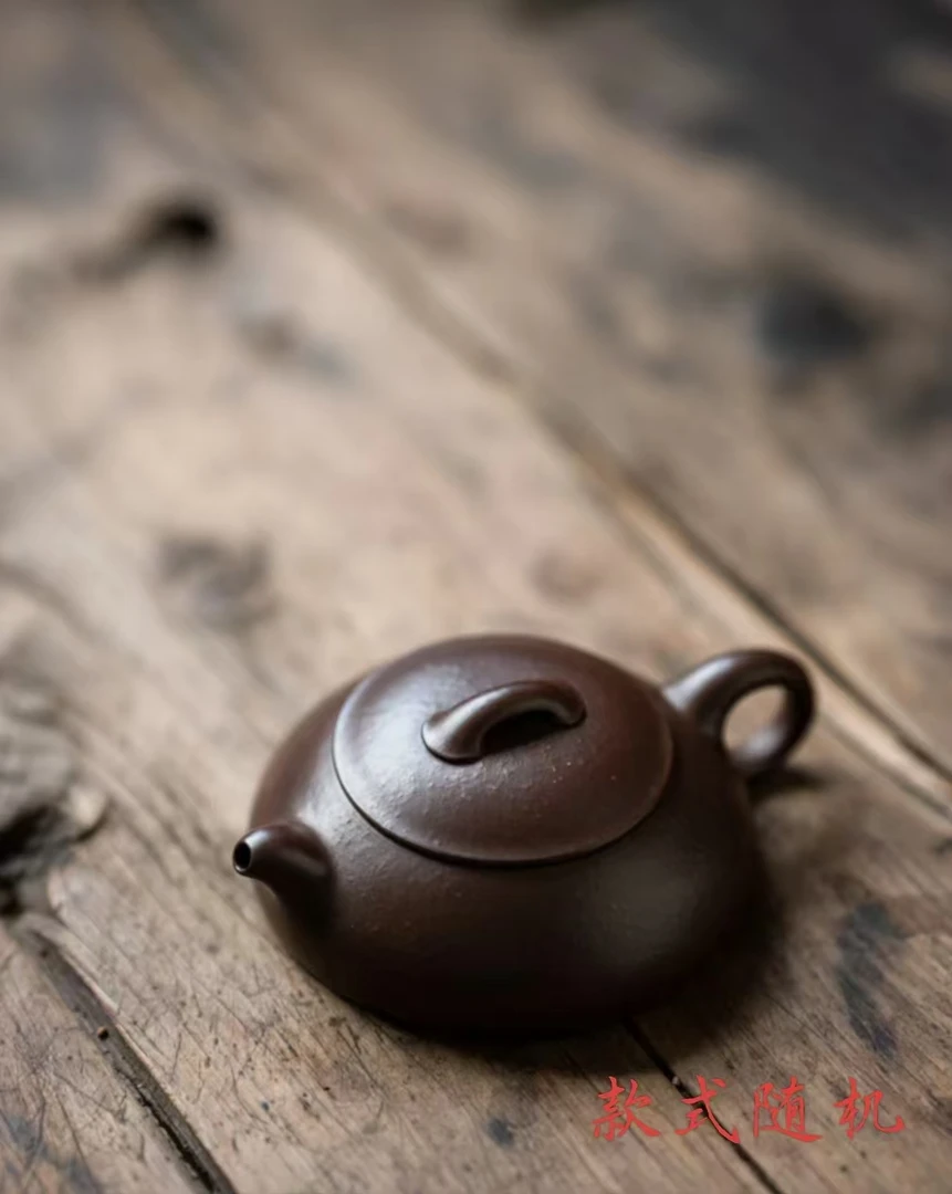 宜兴紫砂茶壶（款式随机）