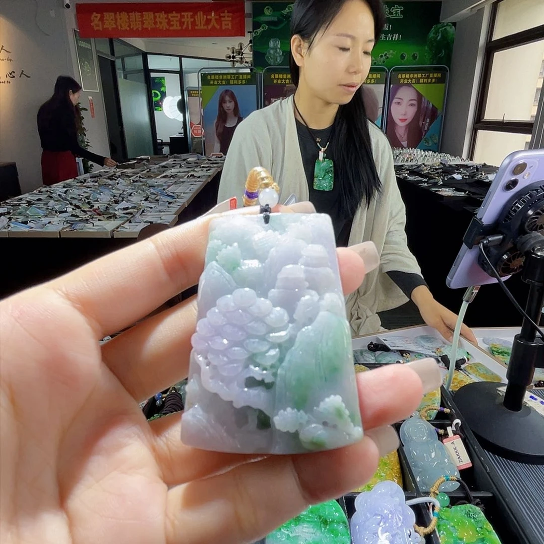 颈饰未镶嵌翡翠一