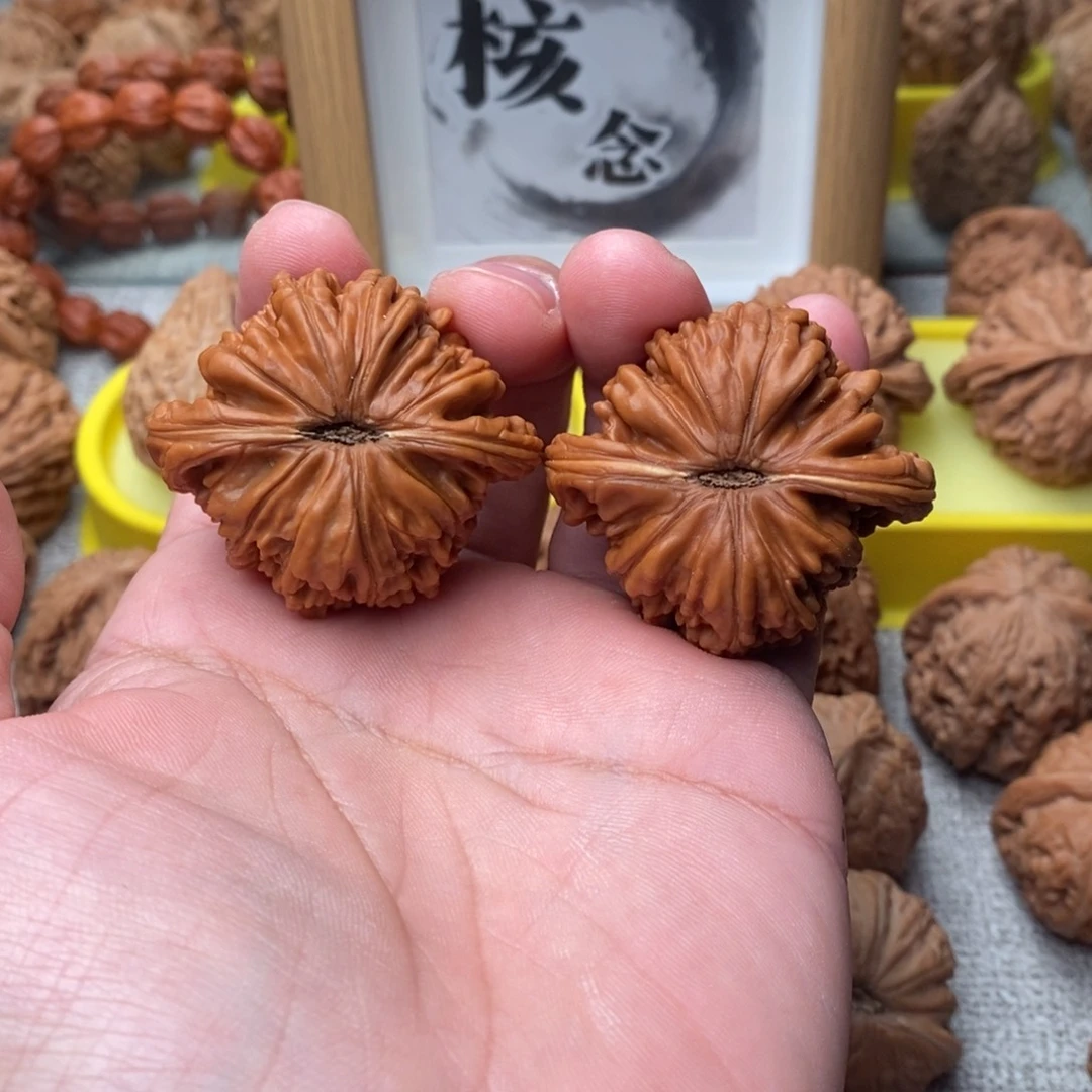 文玩核桃吊坠45四座楼