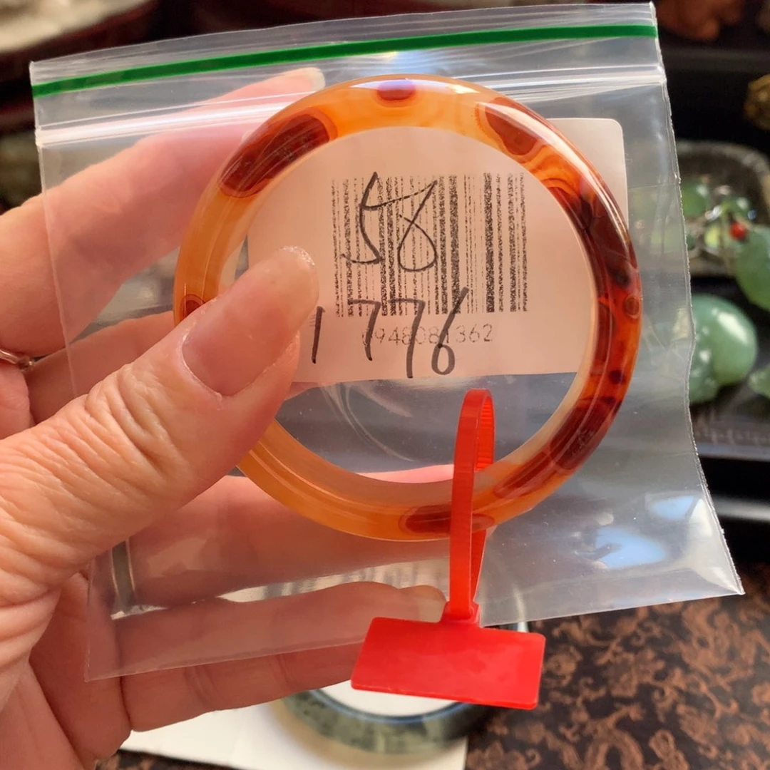 手镯玛瑙/玉髓未镶嵌微瑕56