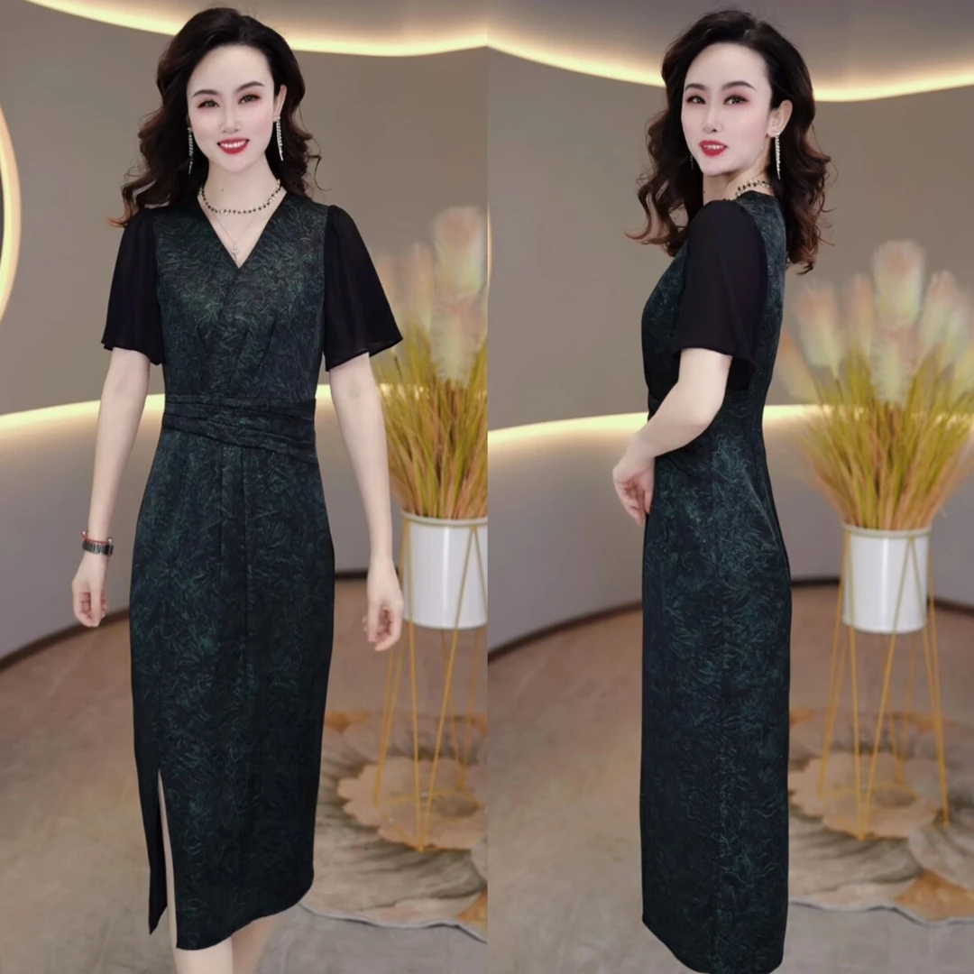 2025年 夏季新款轻奢风超显瘦气质妈妈装修身洋气连衣裙 M-5XL