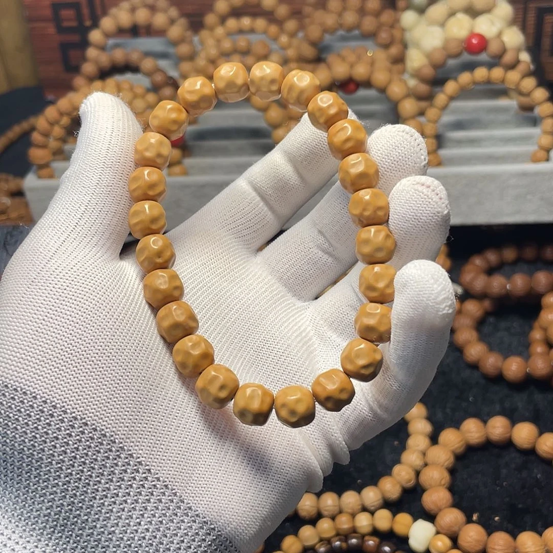 猴头核桃手串奶酪体验款又油点